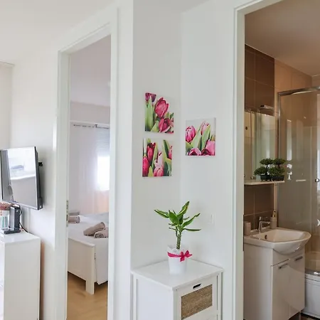 Apartment Cozy Niko - Private Parking And Balcony *