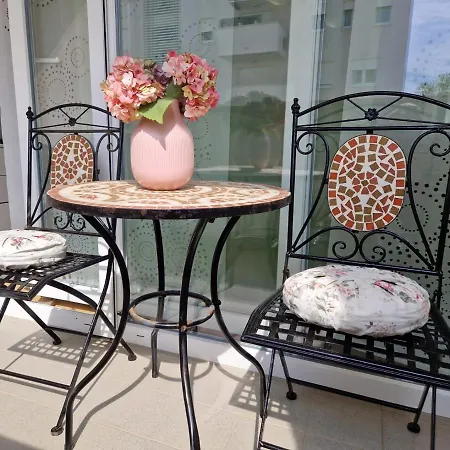 Cozy Niko - Private Parking And Balcony Apartment Zadar