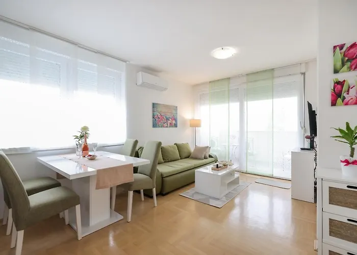 Cozy Niko - Private Parking And Balcony アパート *